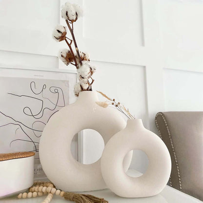 Elevate Your Home Decor with Our Set of 2 Stylish White Ceramic Donut Vases - Perfect for Modern Farmhouse Aesthetics!